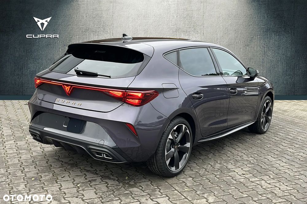 Cupra Leon 1.5 eTSI mHEV DSG - 8