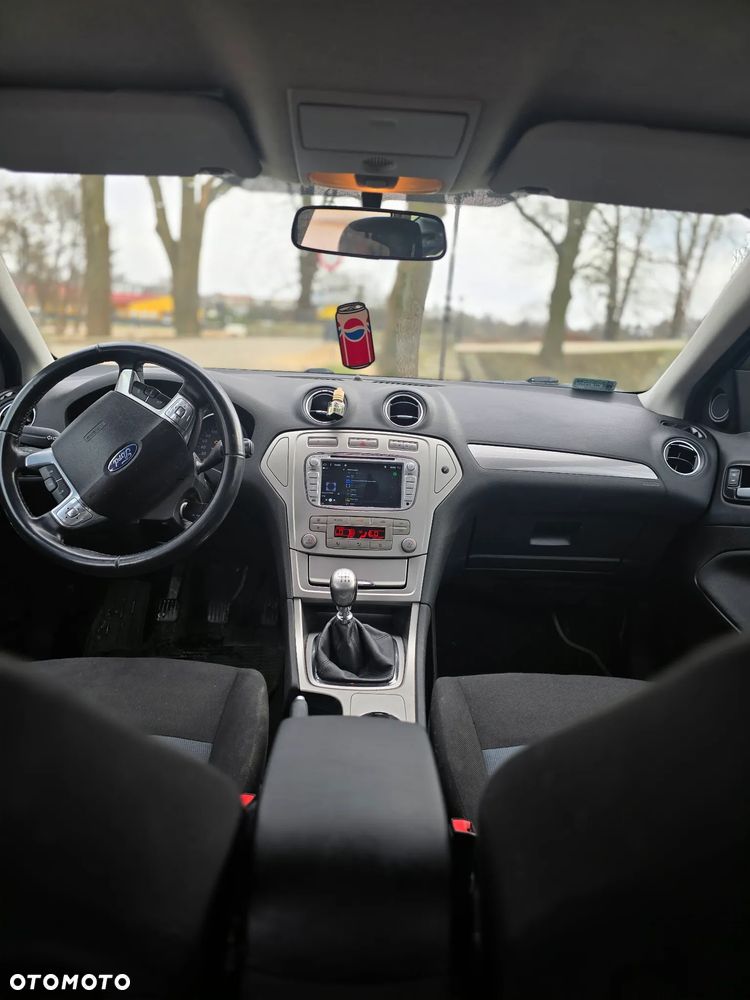 Ford Mondeo 1.8 TDCi Silver X - 3