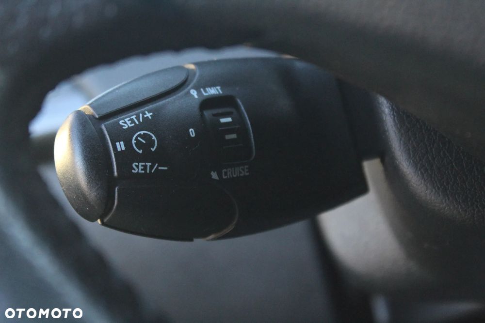 Peugeot 207 150 Turbo Platinum - 25