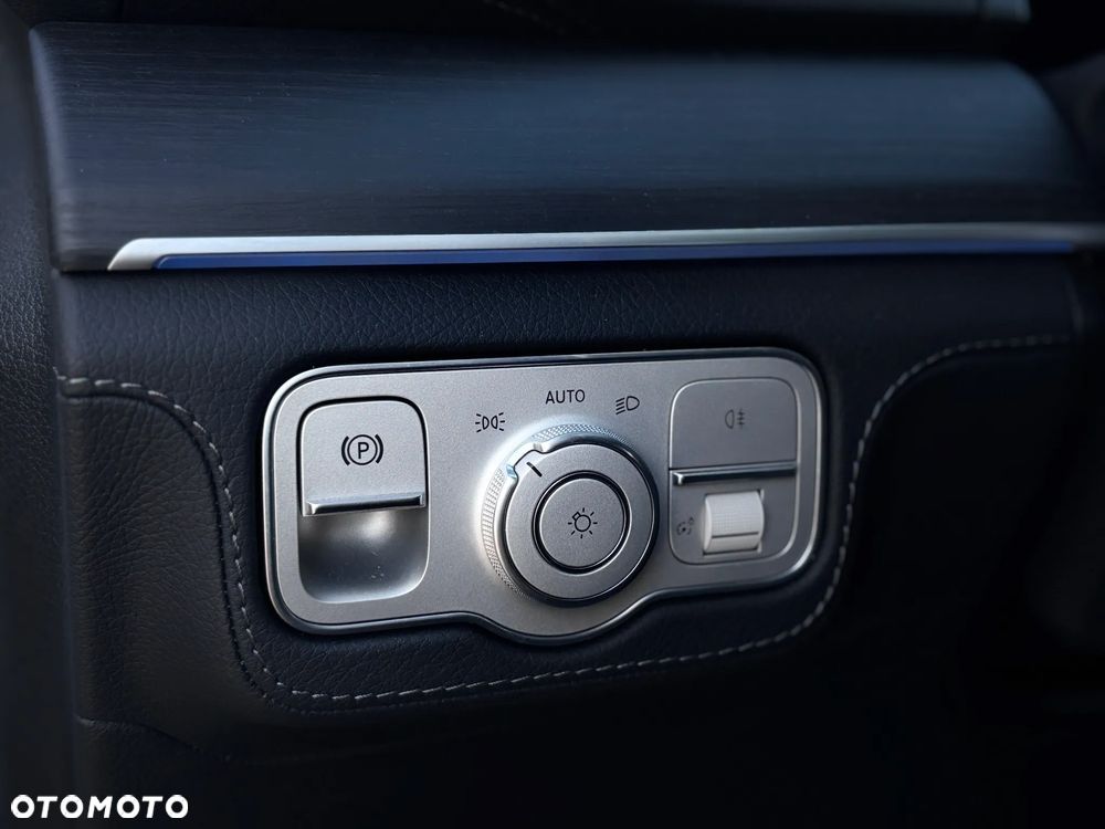 Mercedes-Benz GLE - 37