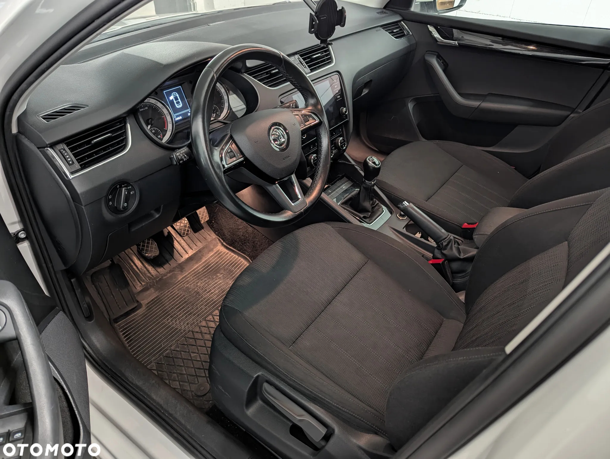 Skoda Octavia 2.0 TDI Ambition - 9