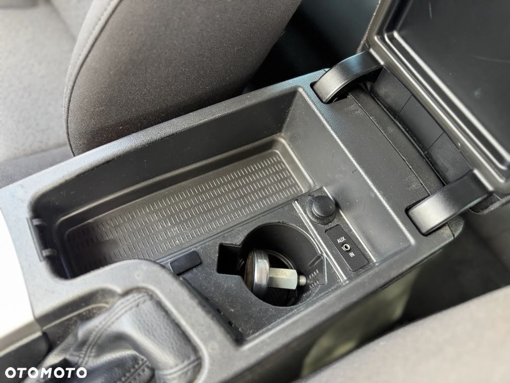 BMW Seria 3 320i Touring - 40