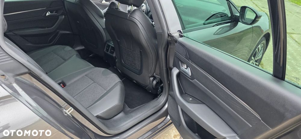 Peugeot 508 1.5 BlueHDi Allure Pack S&S EAT8 - 17