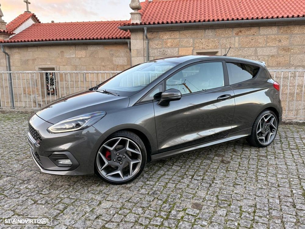 Ford Fiesta 1.5 EcoBoost ST - 19