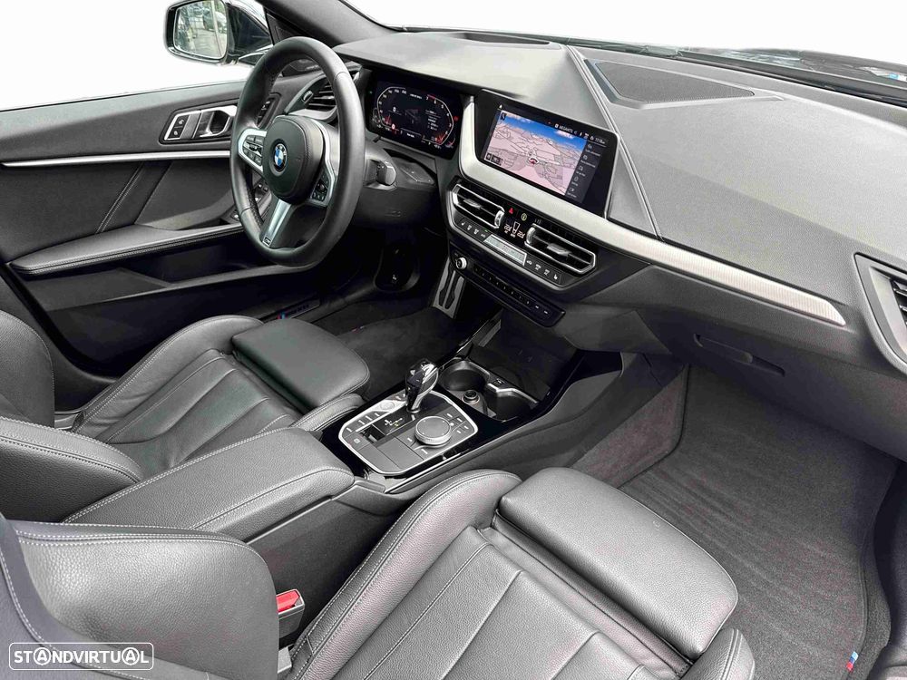 BMW M235i - 10