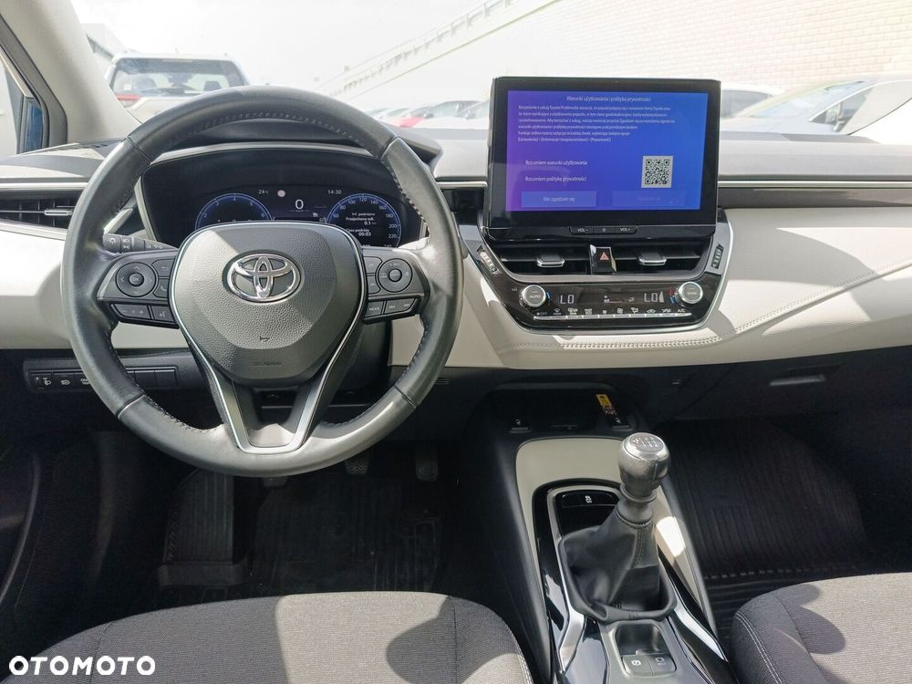 Toyota Corolla - 11