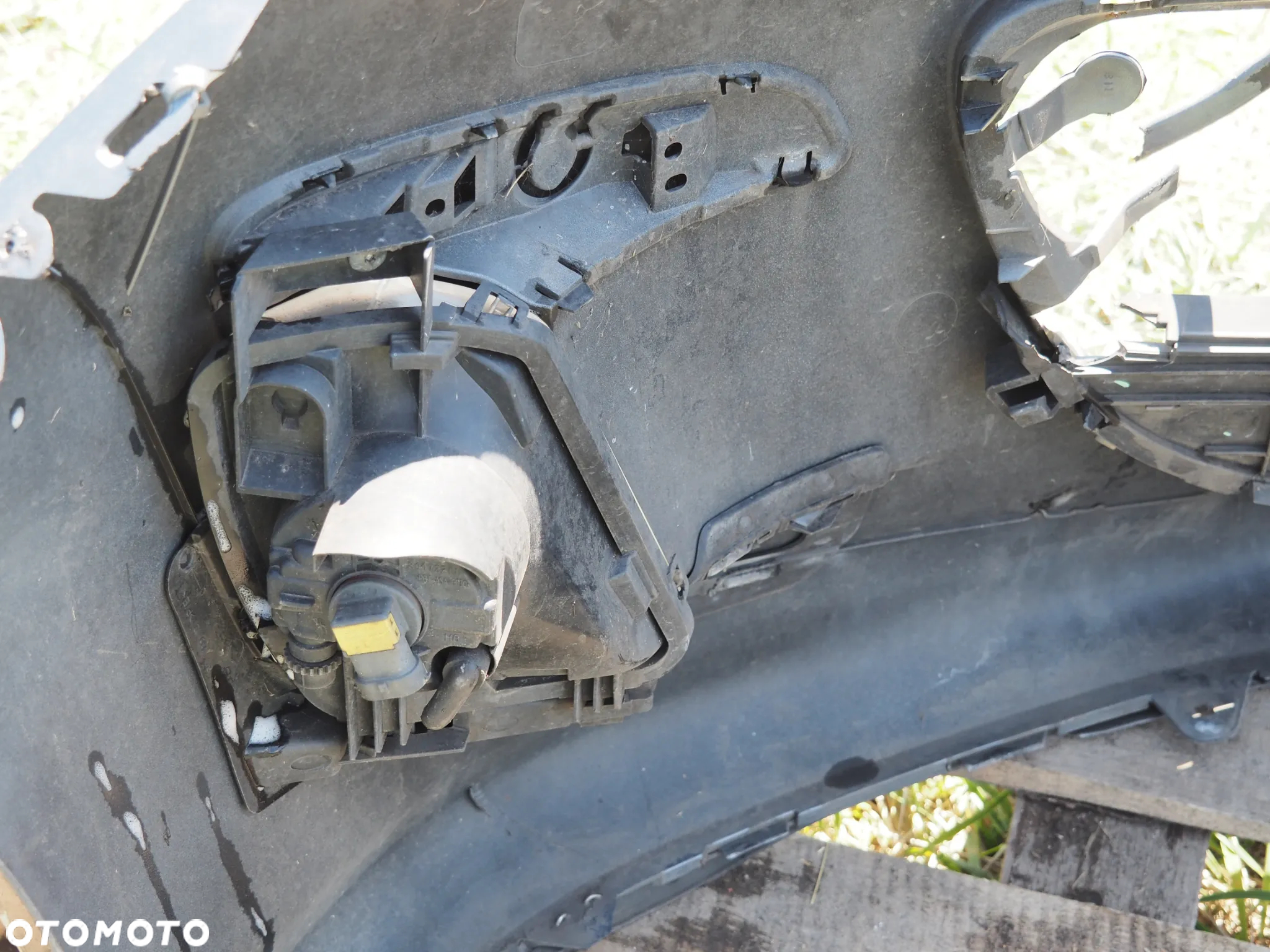 Zderzak przód przedni Peugeot 308 I KTHC - 6