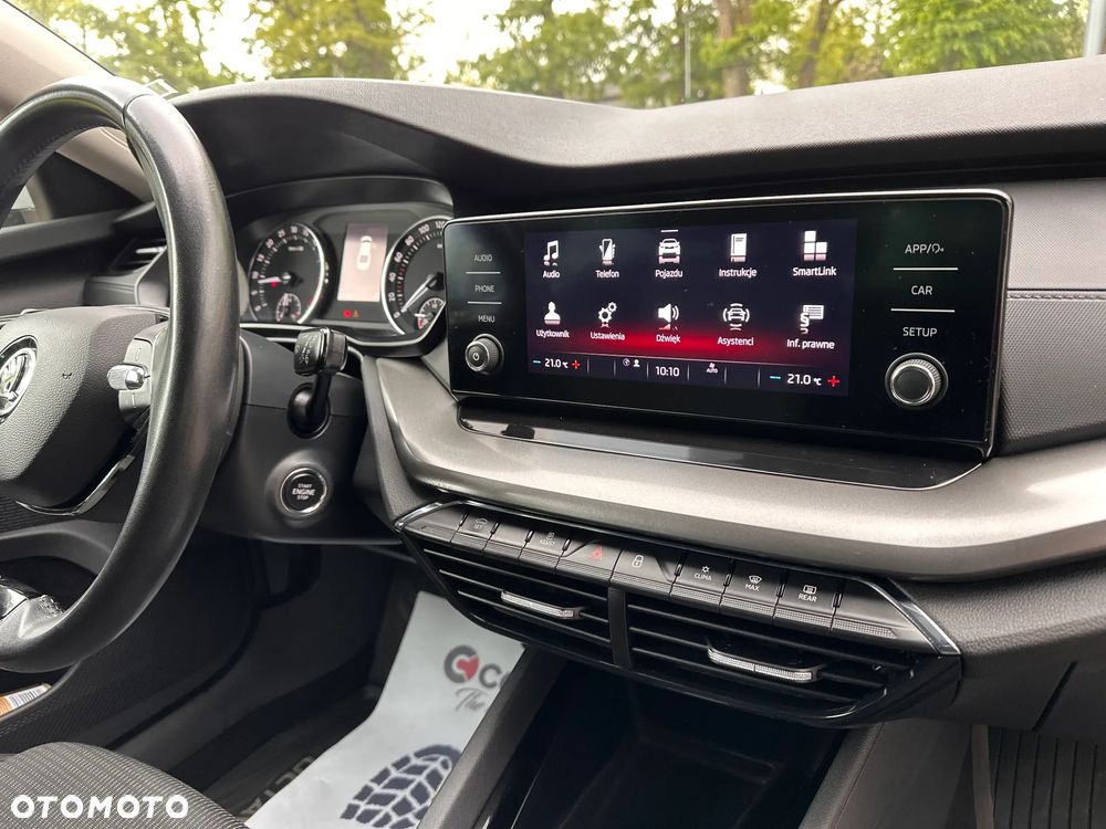 Skoda Octavia 2.0 TDI Ambition DSG - 27