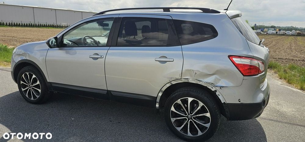 Nissan Qashqai+2 - 5