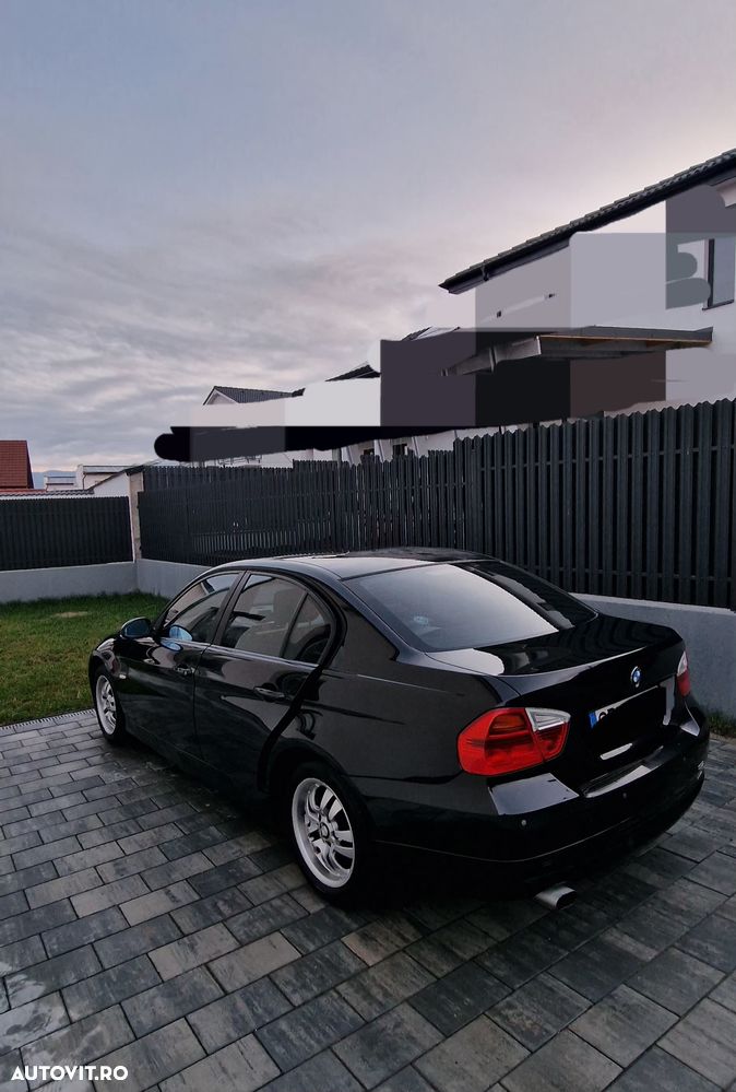 BMW Seria 3 320i - 2