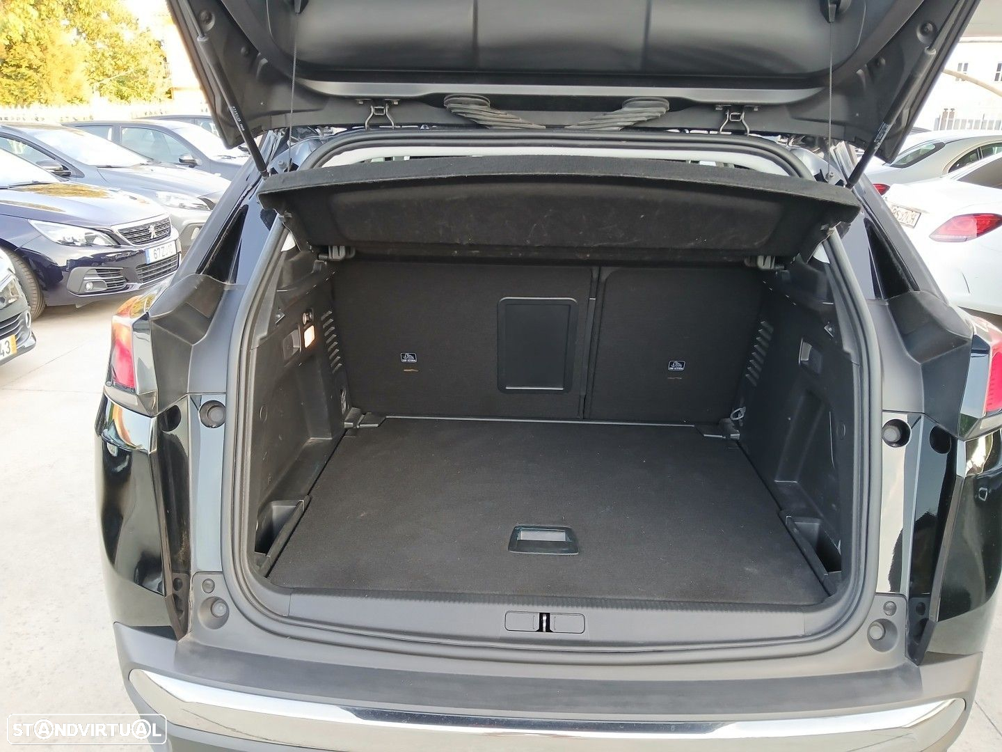 Peugeot 3008 1.5 BlueHDi Active - 12