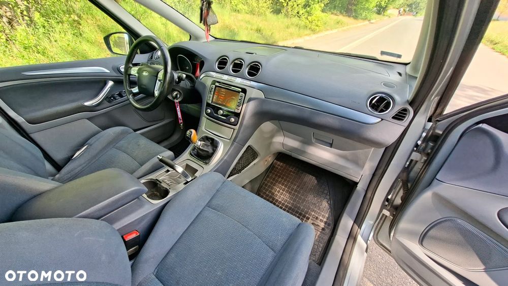 Ford S-Max - 18