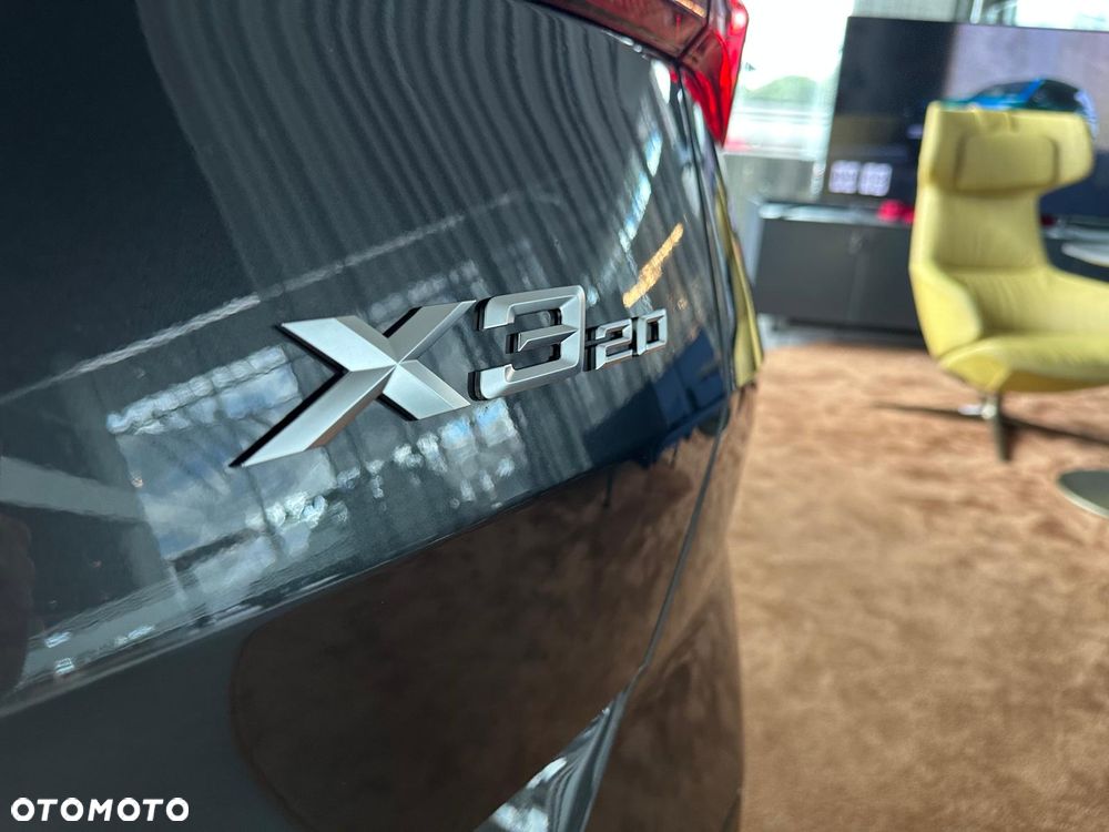 BMW X3 20 xDrive - 15