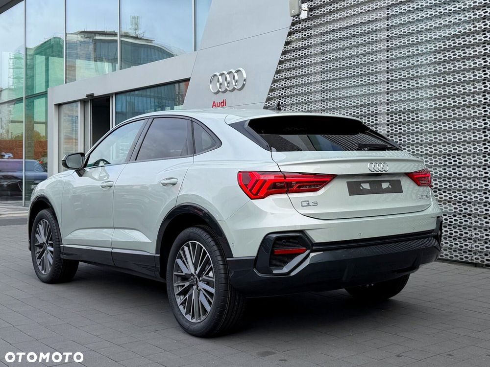 Audi Q3 35 TFSI S tronic - 7