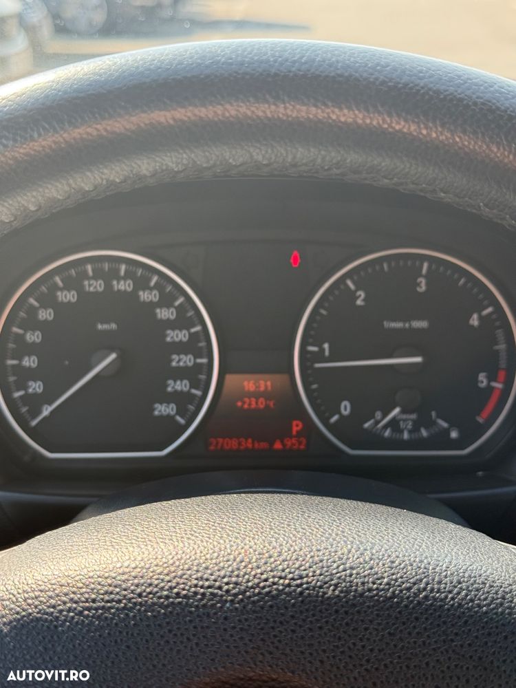 BMW Seria 1 - 15