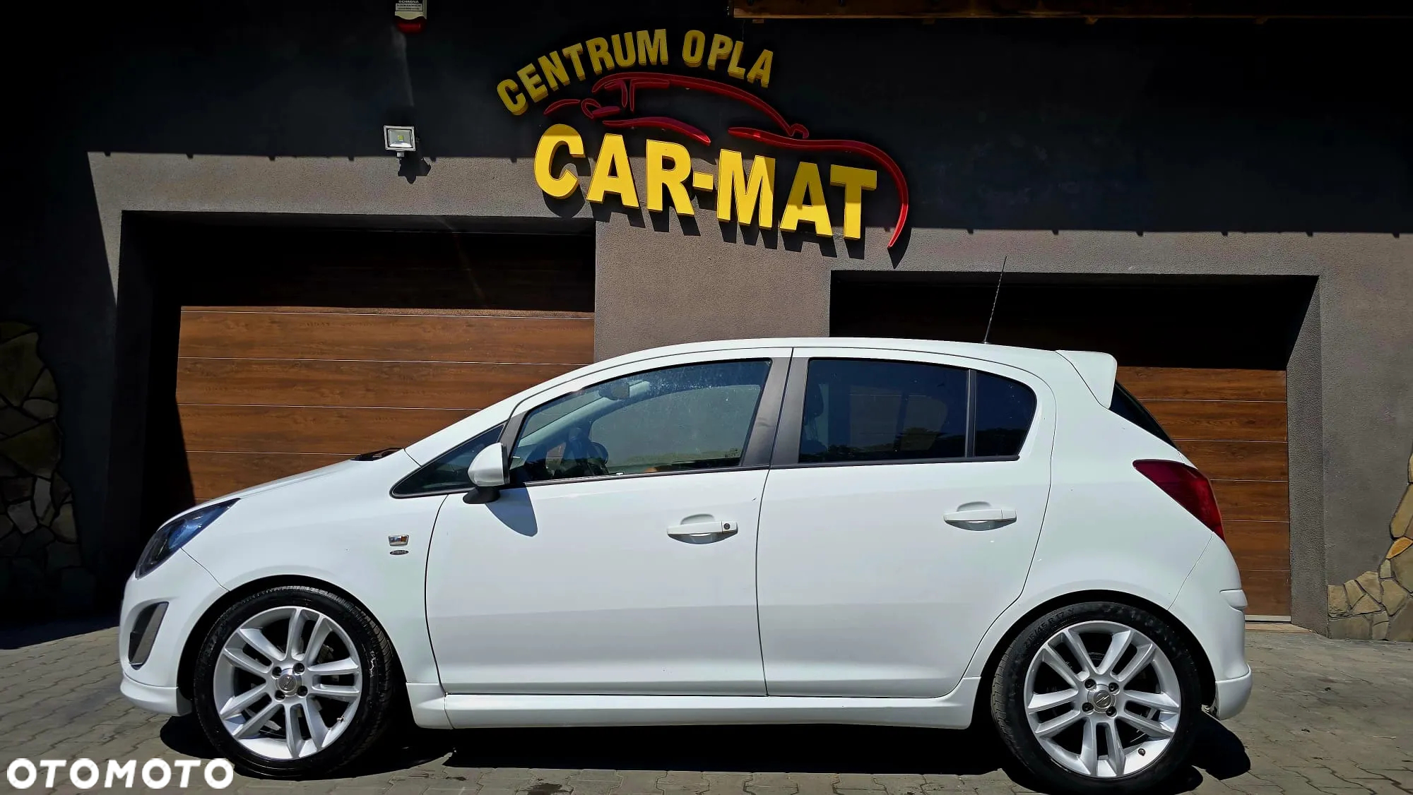 Opel Corsa 1.4 16V Sport - 8