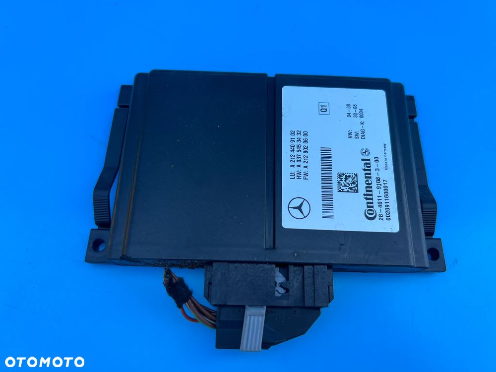 STEROWNIK MODUŁ TEMPOMATU MERCEDES 2124409102