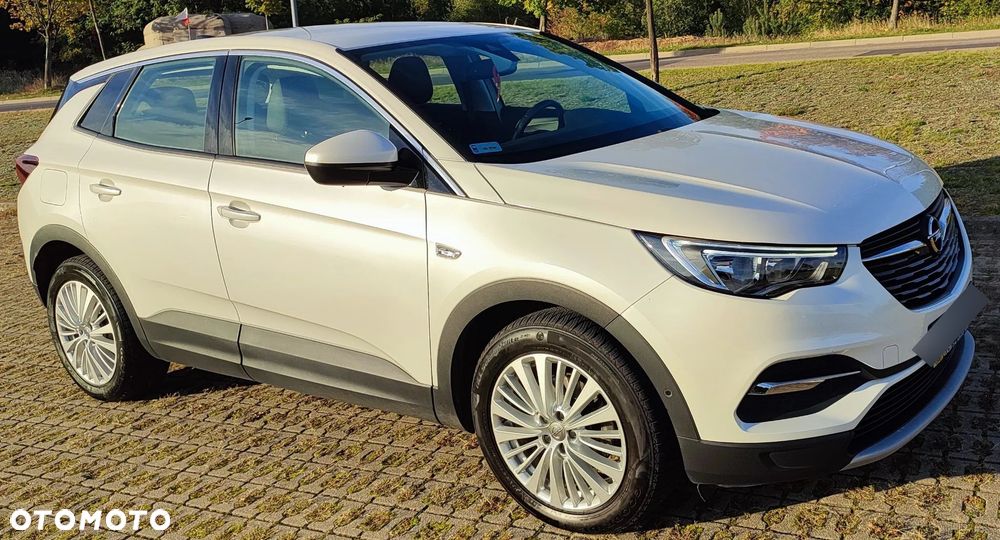 Opel Grandland X 1.6 Start/Stop Automatik Business Elegance - 17