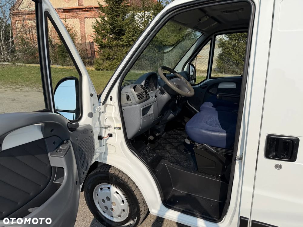Peugeot Boxer * 2.2 / 100KM * L1H1 * Bagażnik dachowy * Hak * - 27