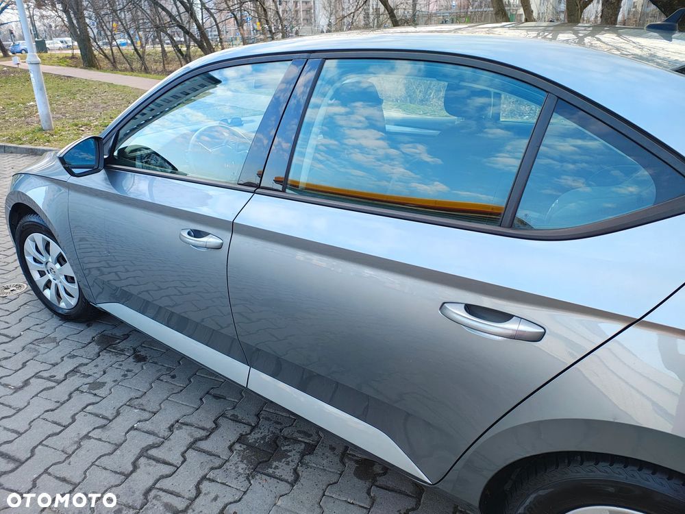 Skoda Superb 1.4 TSI ACT Active - 14