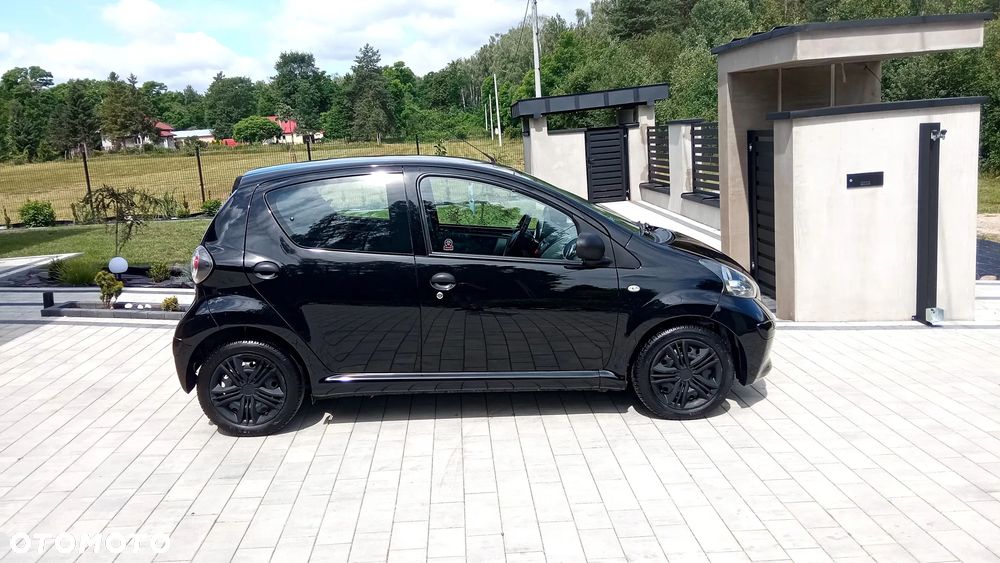 Toyota Aygo - 11