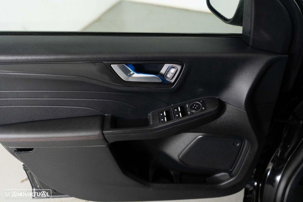 Ford Kuga 1.5 EcoBoost ST-Line - 18