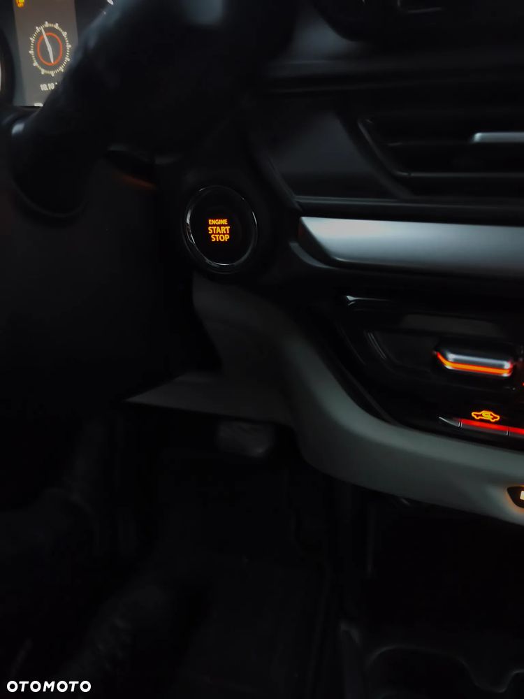 Suzuki Swift 1.2 Dualjet Hybrid CVT Comfort - 38
