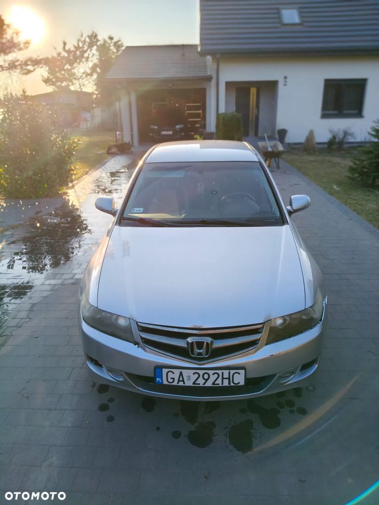 Honda Accord 2.0 Comfort - 8