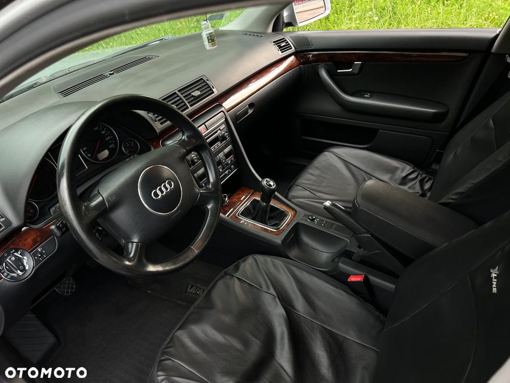 Audi A4 Avant 1.9 TDI - 12
