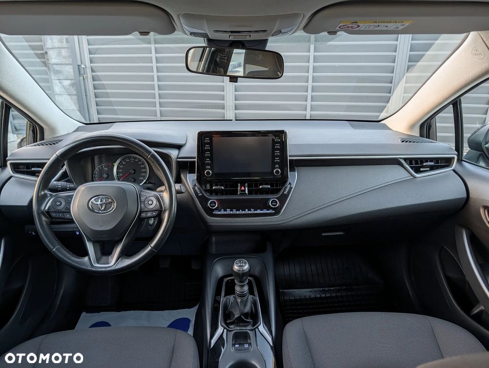 Toyota Corolla 1.5 Comfort - 20