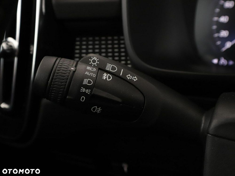 Volvo XC 40 T3 Geartronic RDesign - 37