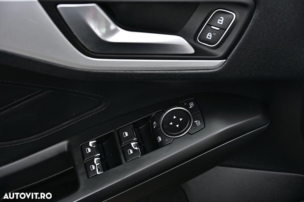 Ford Focus 1.5 EcoBlue Start-Stopp-System TREND - 23