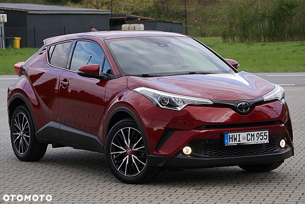 Toyota C-HR 1.2 Turbo Team Deutschland - 4