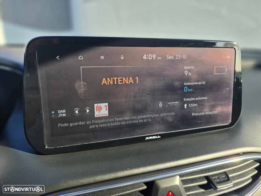 Hyundai Santa Fe 1.6 Plugin-Hybrid 4WD Select - 31