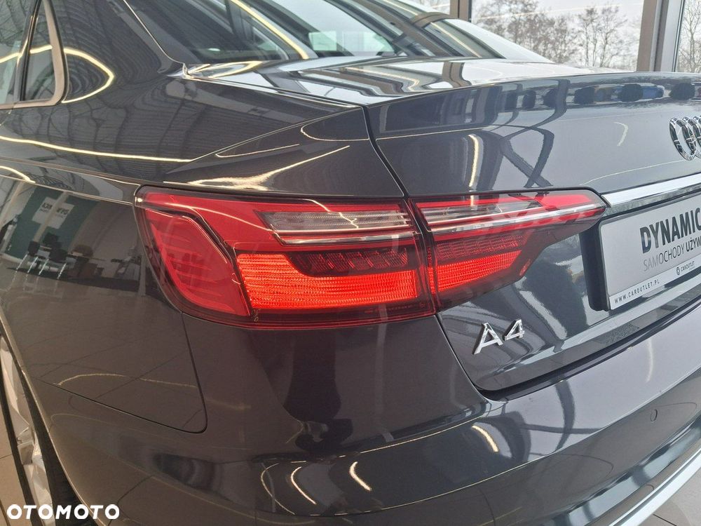 Audi A4 Limousine - 12