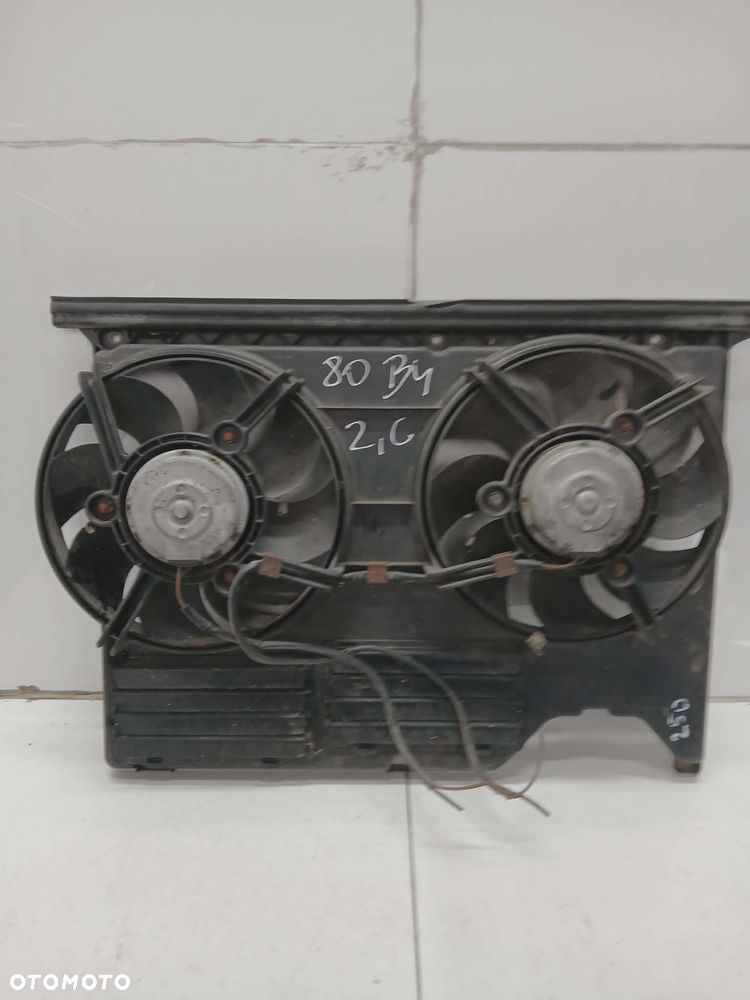 WENTYLATORY OSŁONA OBUDOWA CHŁODNICY WENTYLATOR AUDI 80 B4 2.0    8A0121207A - 5