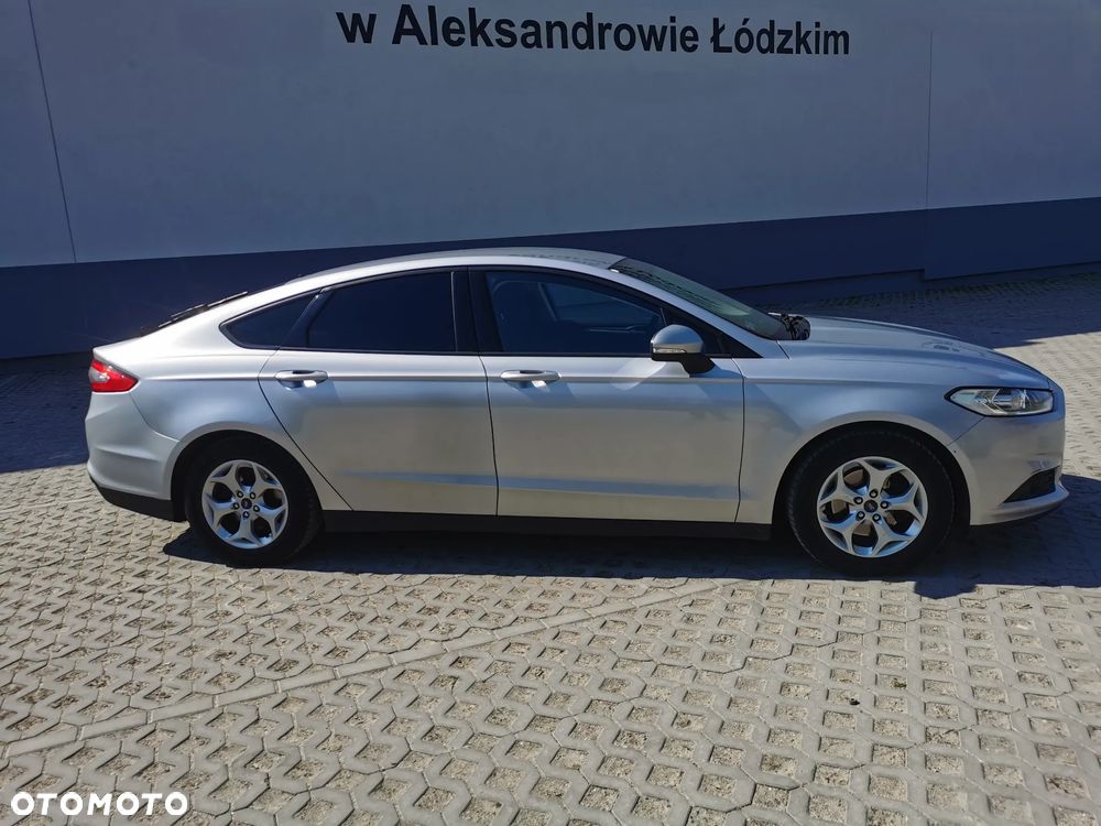 Ford Mondeo - 12
