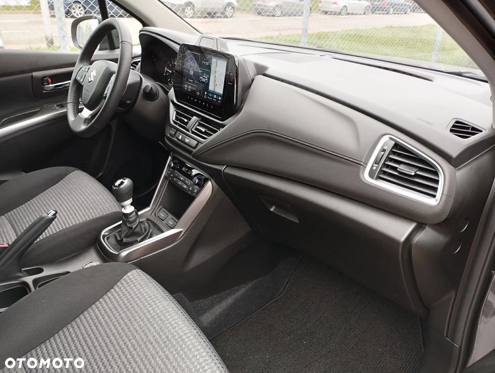 Suzuki SX4 S-Cross ver-1-4-shvs-premium-plus-sp-4wd - 12