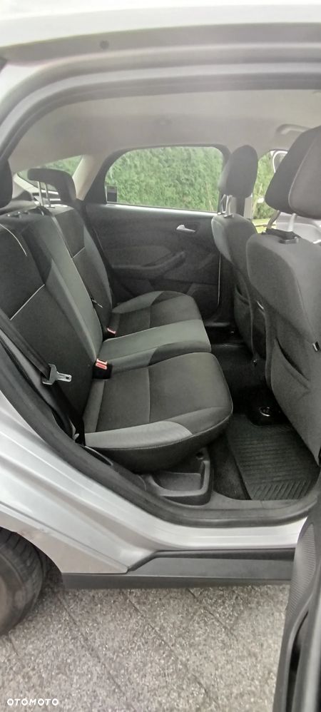 Ford Focus 1.6 EcoBoost Edition - 11