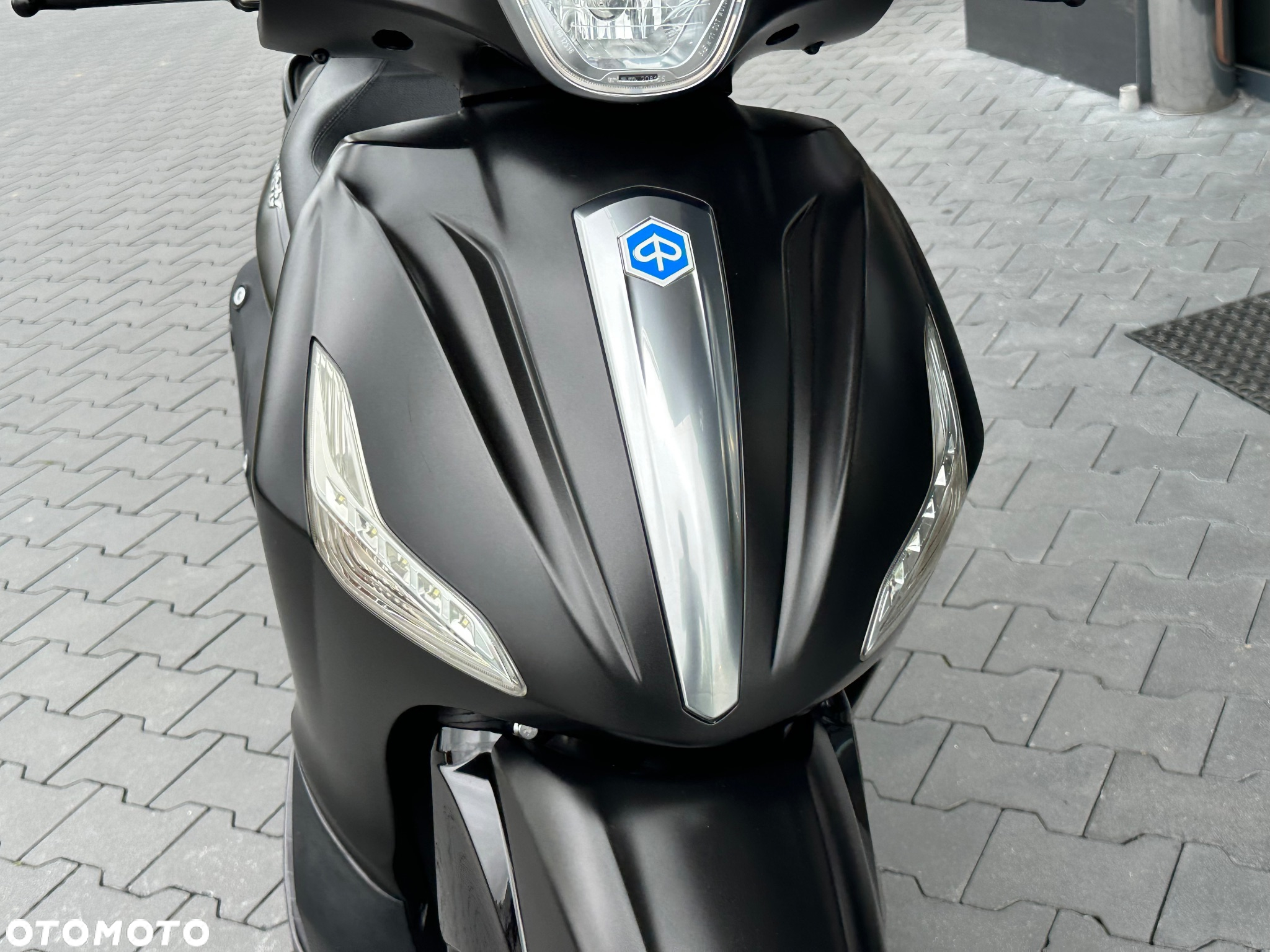Piaggio Beverly - 13