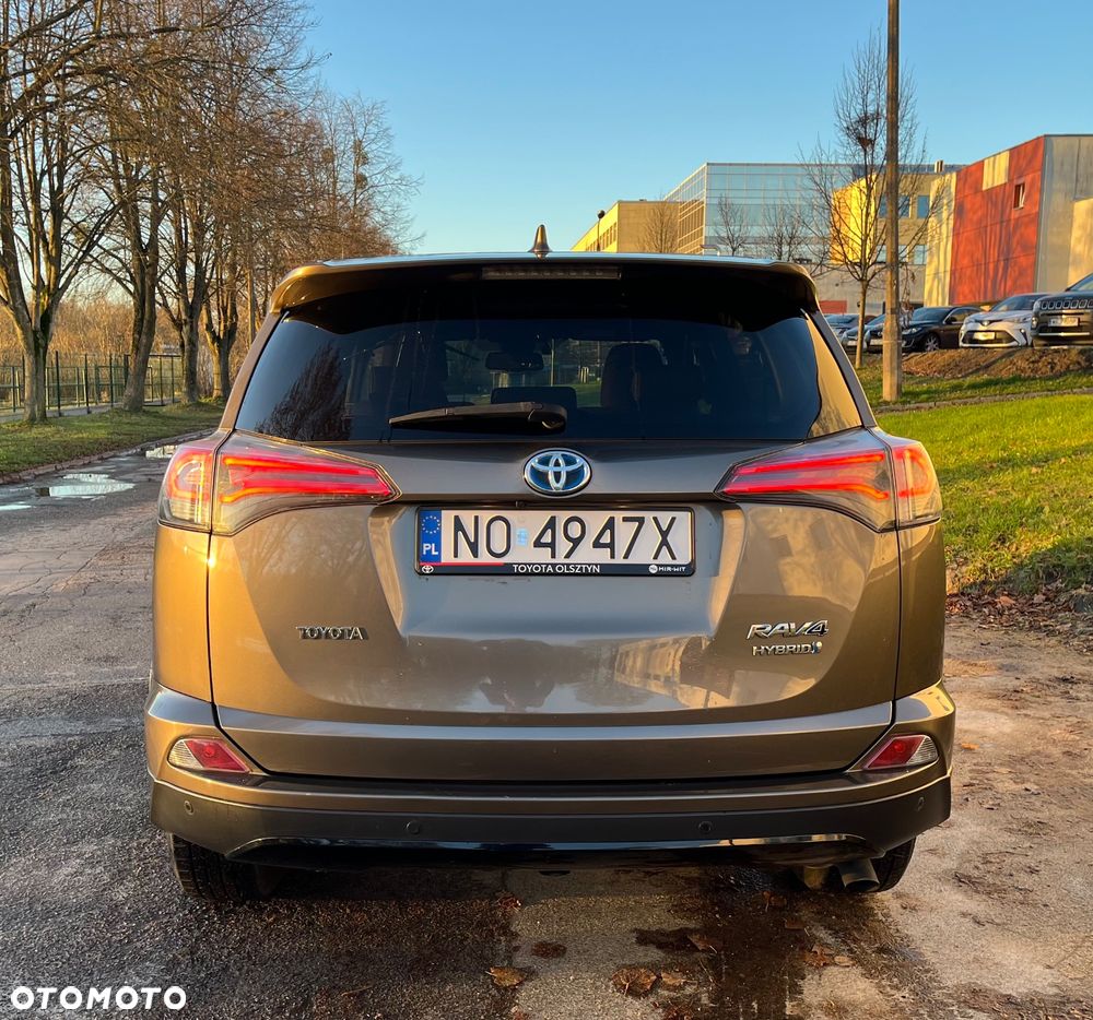 Toyota RAV4 - 5
