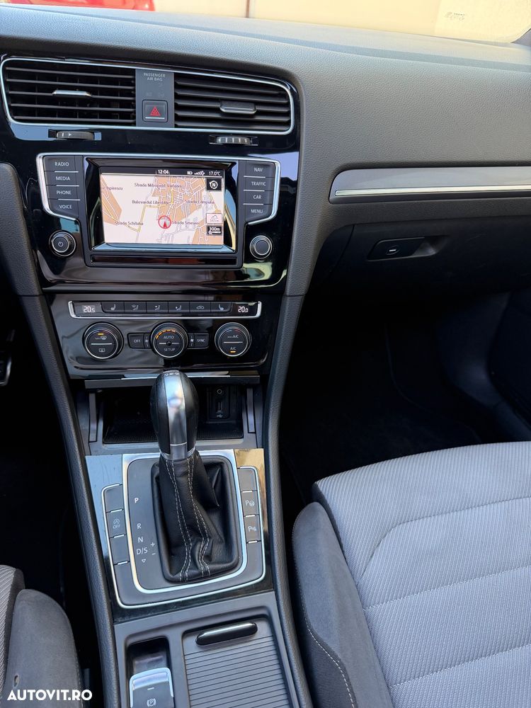 Volkswagen Golf 1.4 TSI DSG Highline - 13