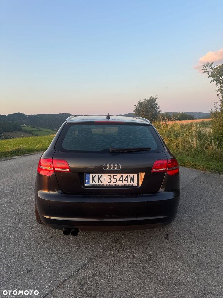 Audi A3 Sportback 1.8 TFSI Ambiente - 3