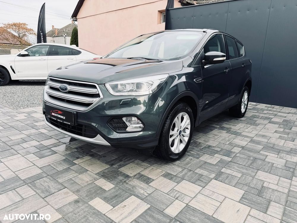 Ford Kuga 2.0 TDCi 4x4 Aut. Titanium - 2