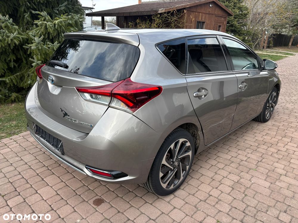 Toyota Auris - 7