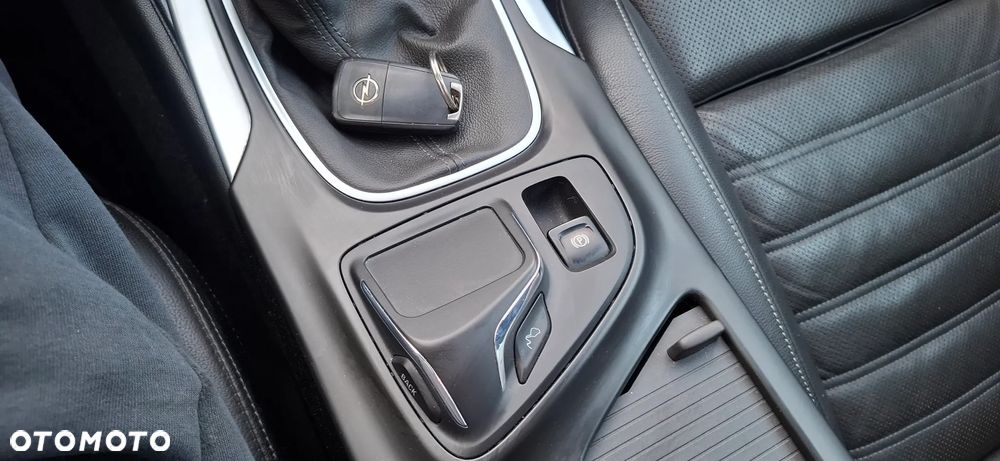Opel Insignia 2.0 CDTI Cosmo ecoFLEX S&S - 14