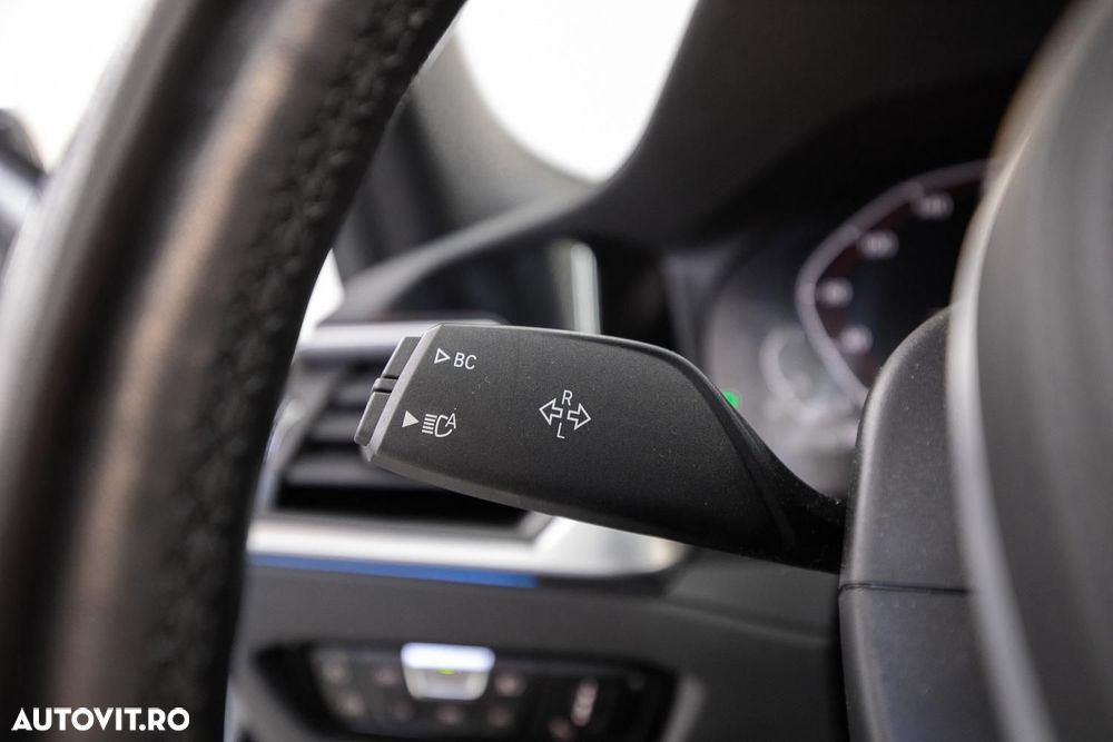 BMW Seria 3 320e Aut. - 26