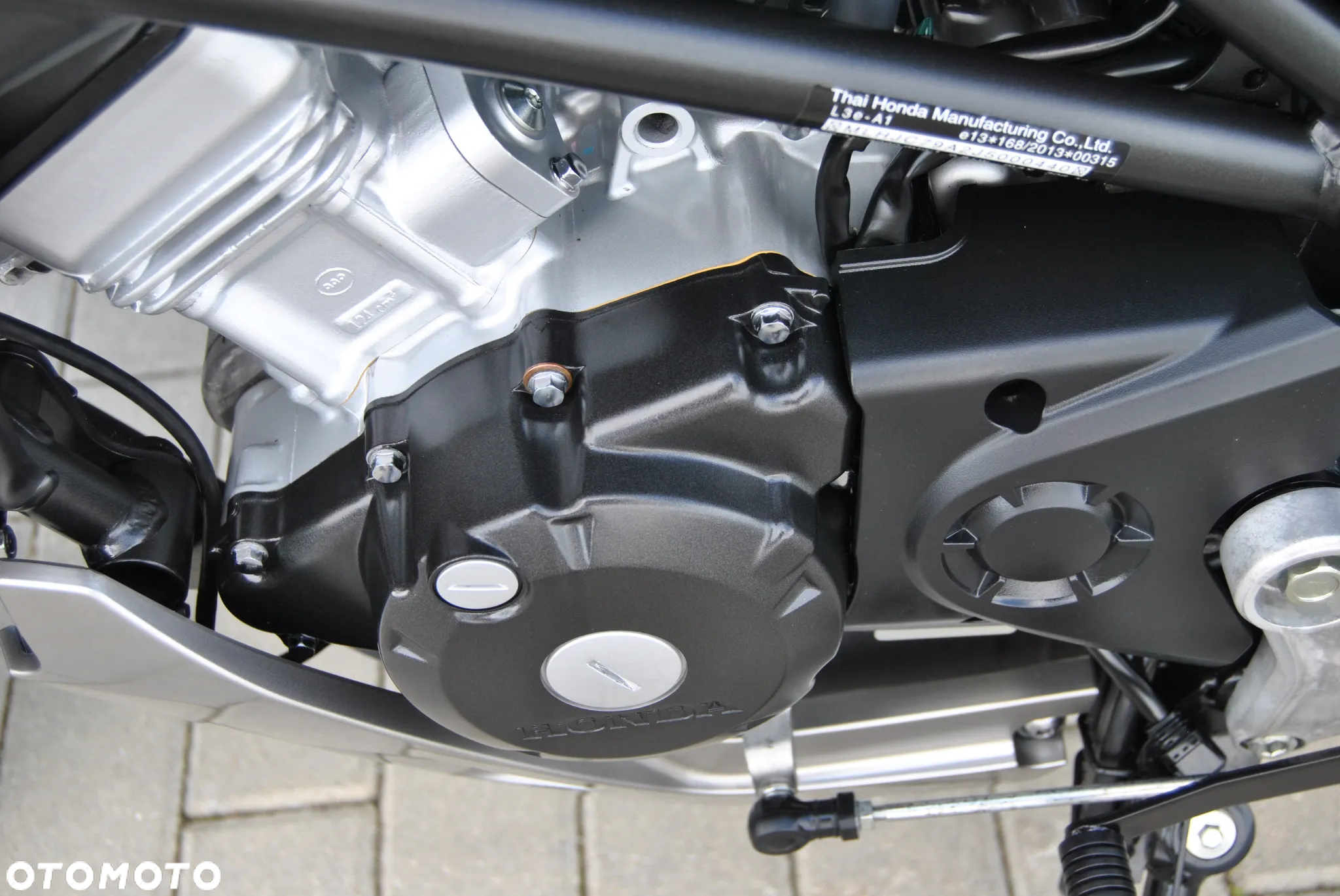 Honda CB - 33