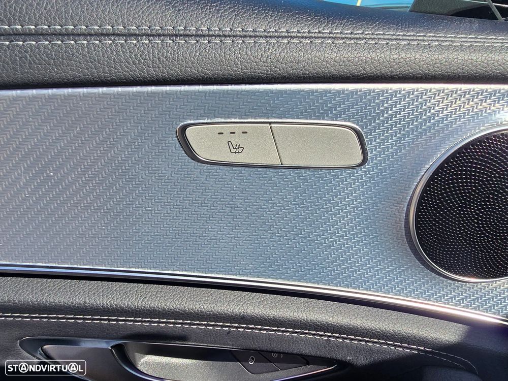 Mercedes-Benz E 300 de 4Matic 9G-TRONIC AMG Line - 14