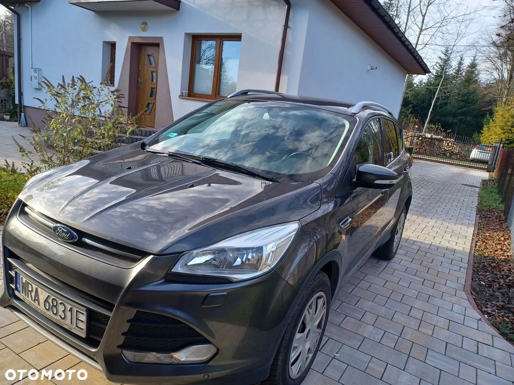 Ford Kuga 1.5 EcoBoost 2x4 Titanium - 1